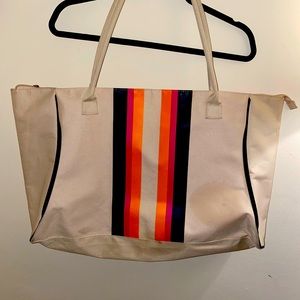 Yoga bag that hold yoga mat